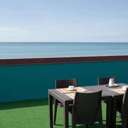 Franco Дом отдыха Бибионе